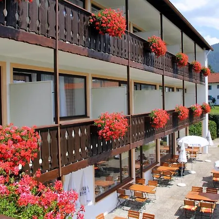 Alpenblick Berghof Halblech